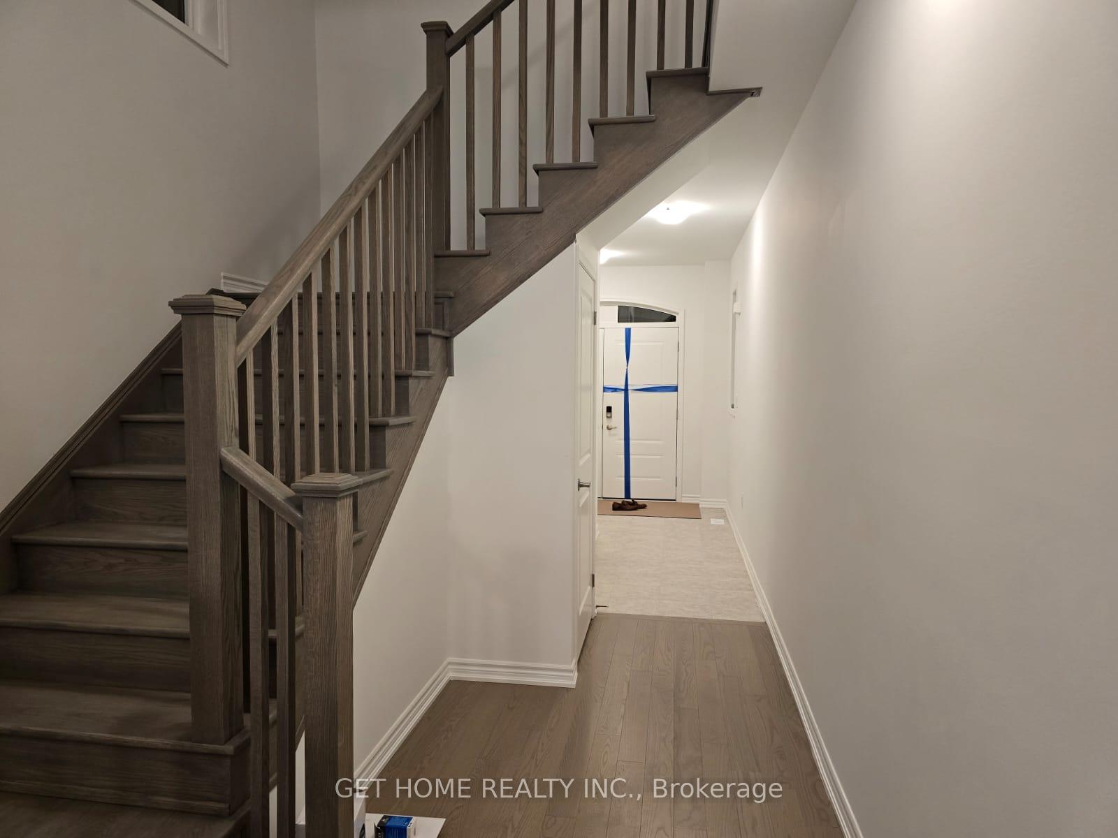 Photo 7 of 2883 Foxden Square, Pickering, Rural Pickering — HOMEH