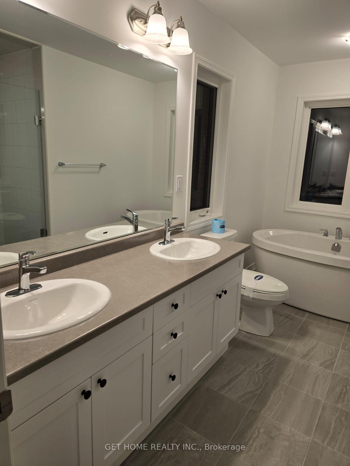 Photo 10 of 2883 Foxden Square, Pickering, Rural Pickering — HOMEH