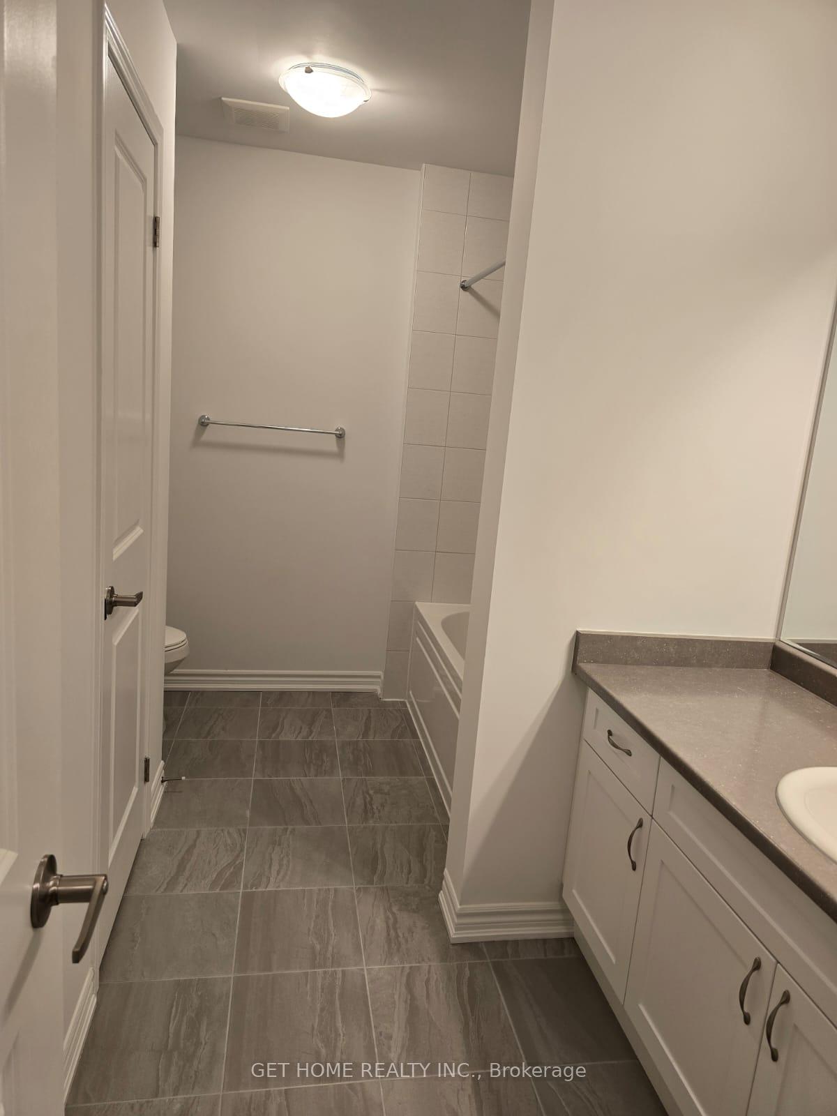 Photo 14 of 2883 Foxden Square, Pickering, Rural Pickering — HOMEH