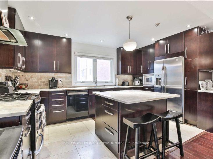 Photo 9 of 628 Adelaide Street W, Toronto, Niagara — HOMEH