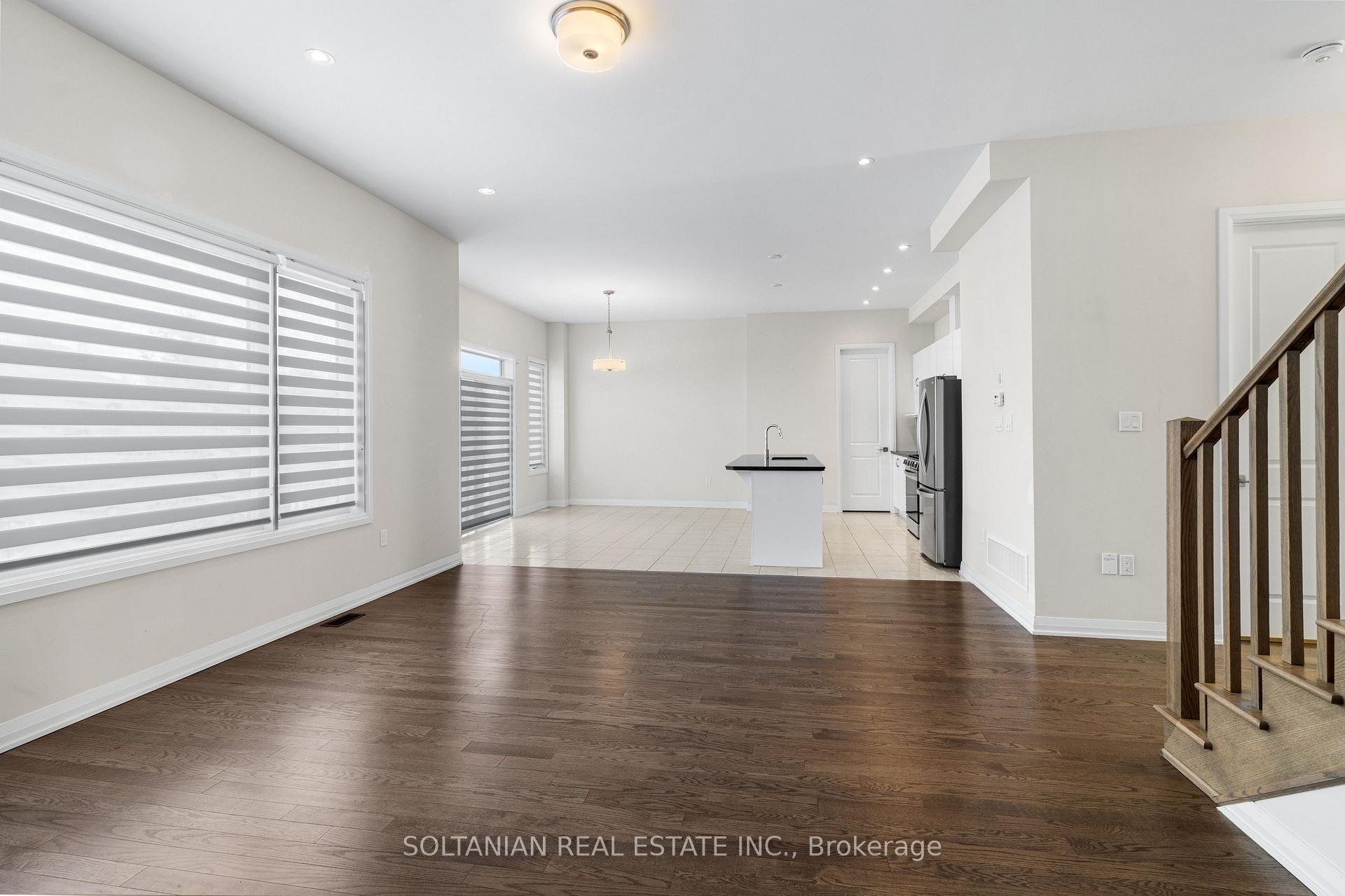 Photo 15 of 3725 Lakepoint Drive E, Orillia — HOMEH