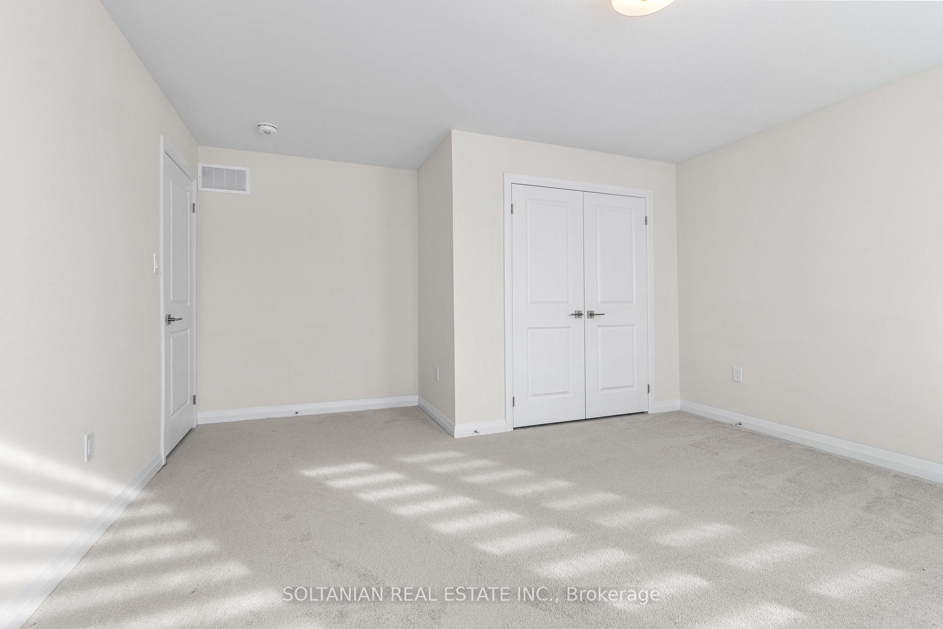 Photo 22 of 3725 Lakepoint Drive E, Orillia — HOMEH