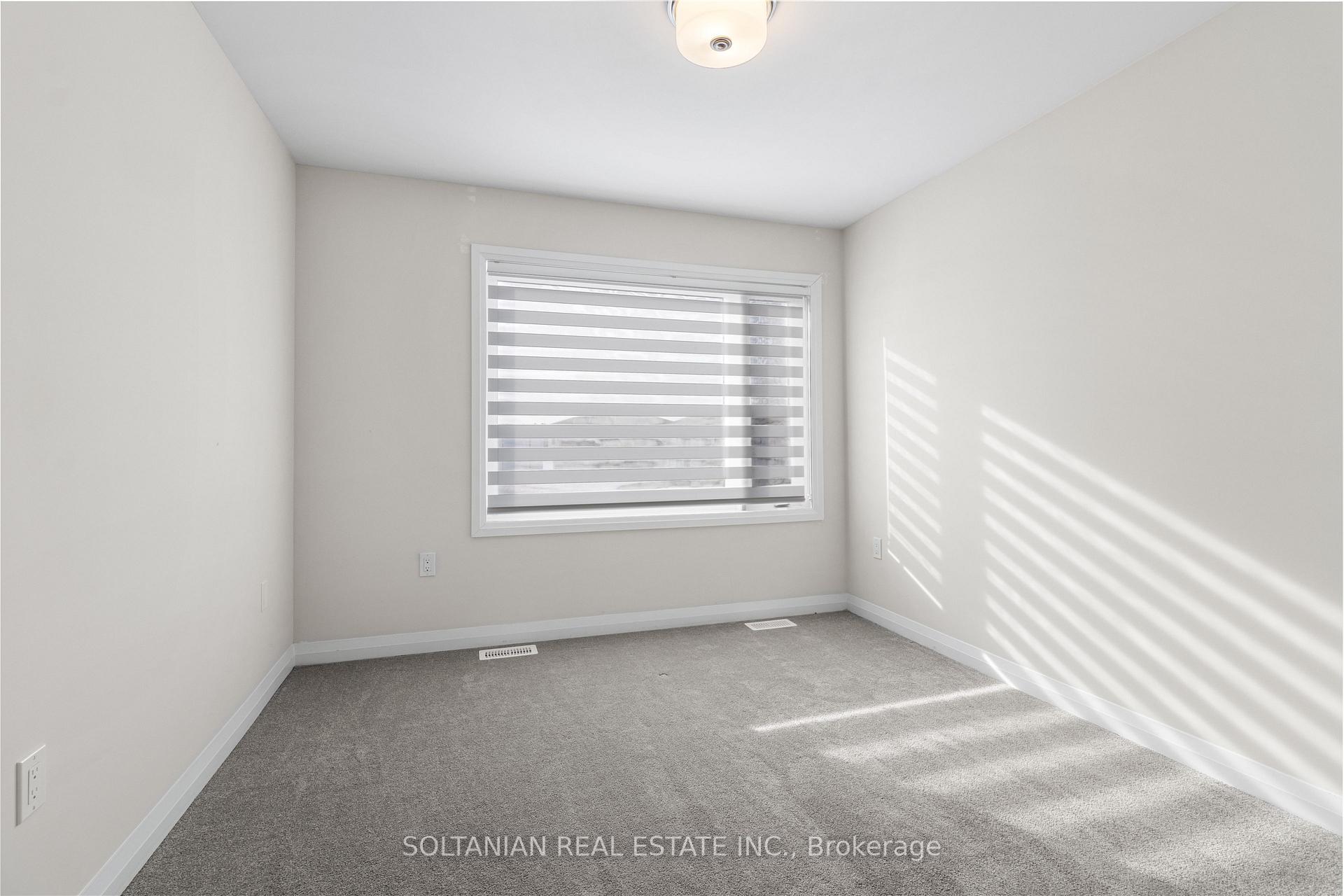 Photo 21 of 3725 Lakepoint Drive E, Orillia — HOMEH