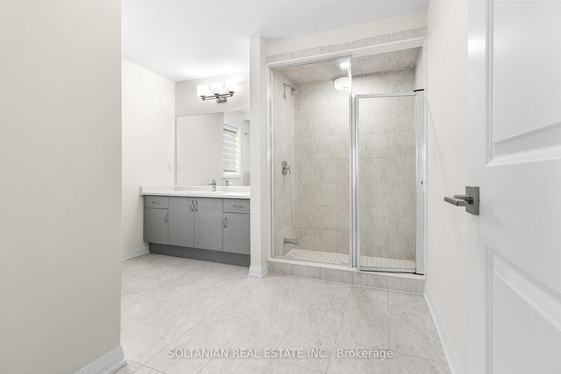 Photo 37 of 3725 Lakepoint Drive E, Orillia — HOMEH
