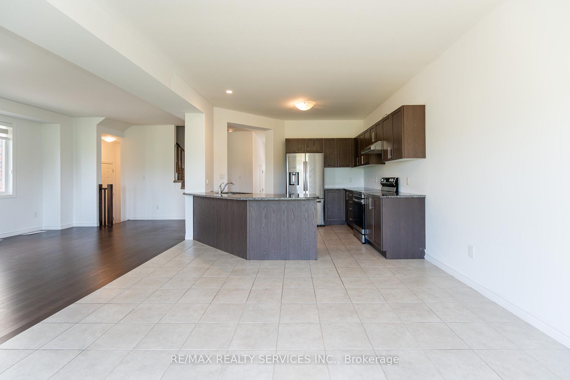 Photo 7 of 288 Freure Drive, Cambridge — HOMEH