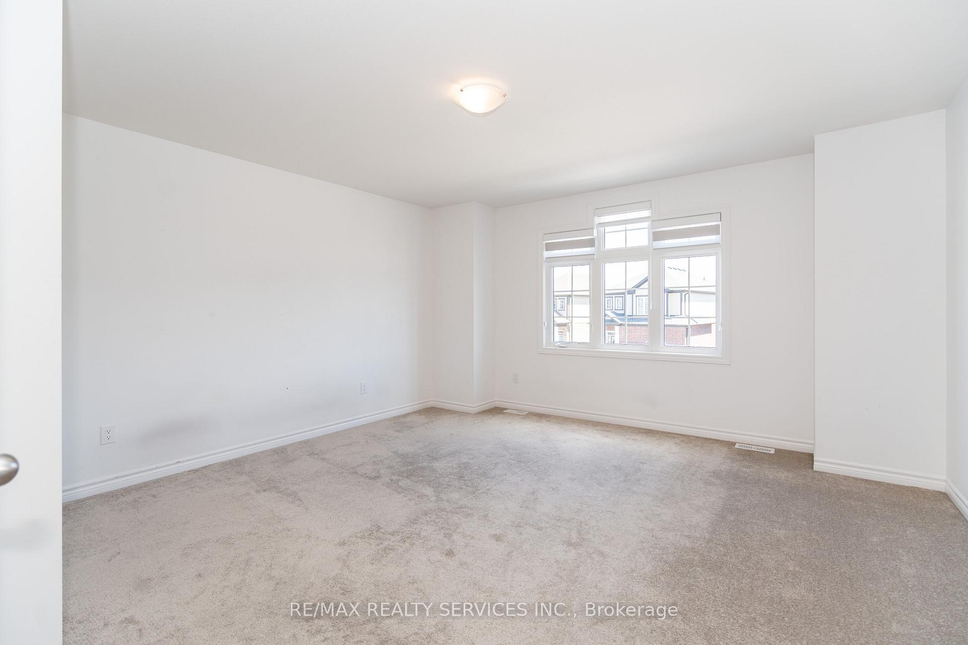 Photo 17 of 288 Freure Drive, Cambridge — HOMEH