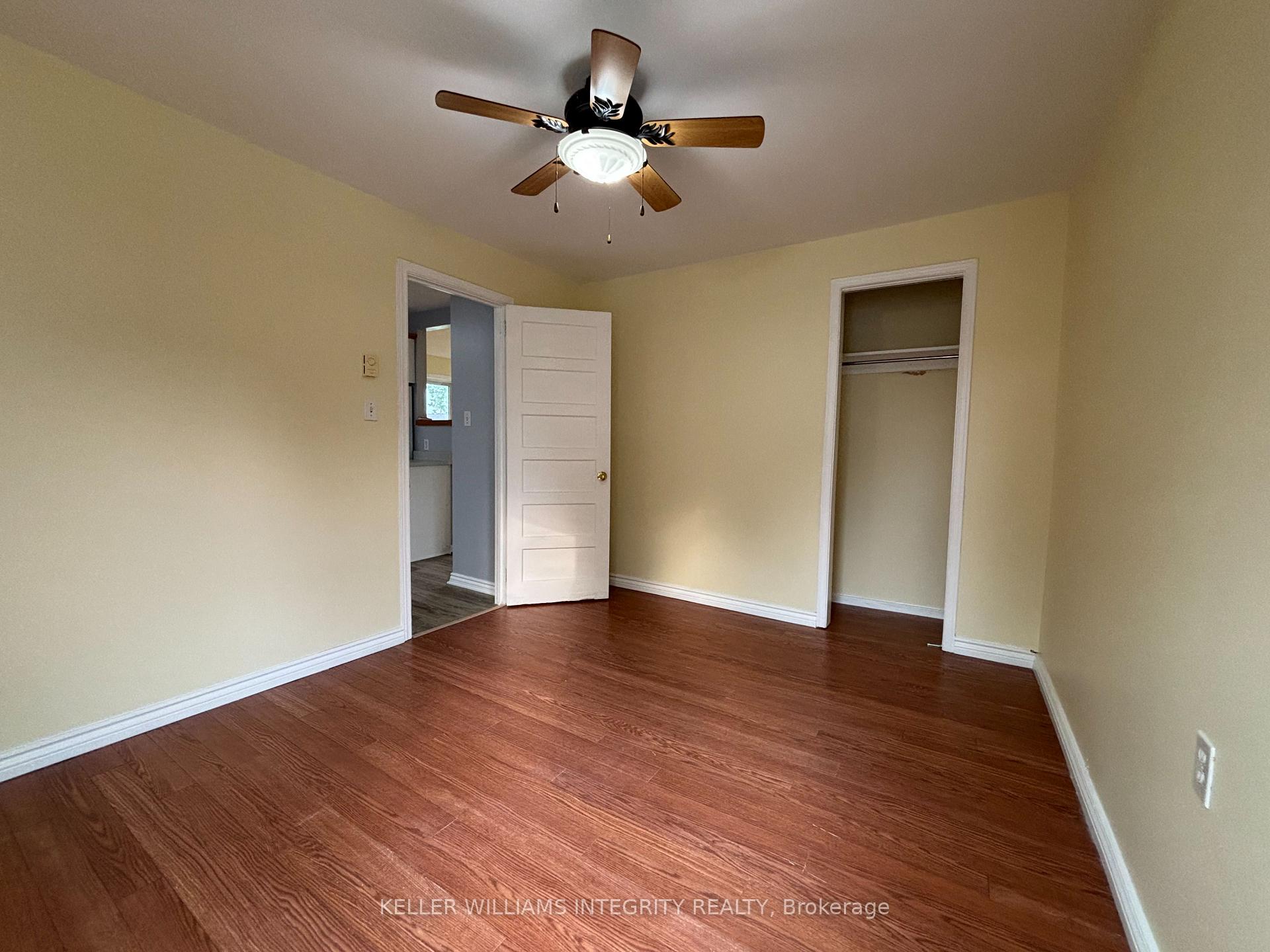 Photo 10 of 158 Cameron Avenue, Renfrew — HOMEH