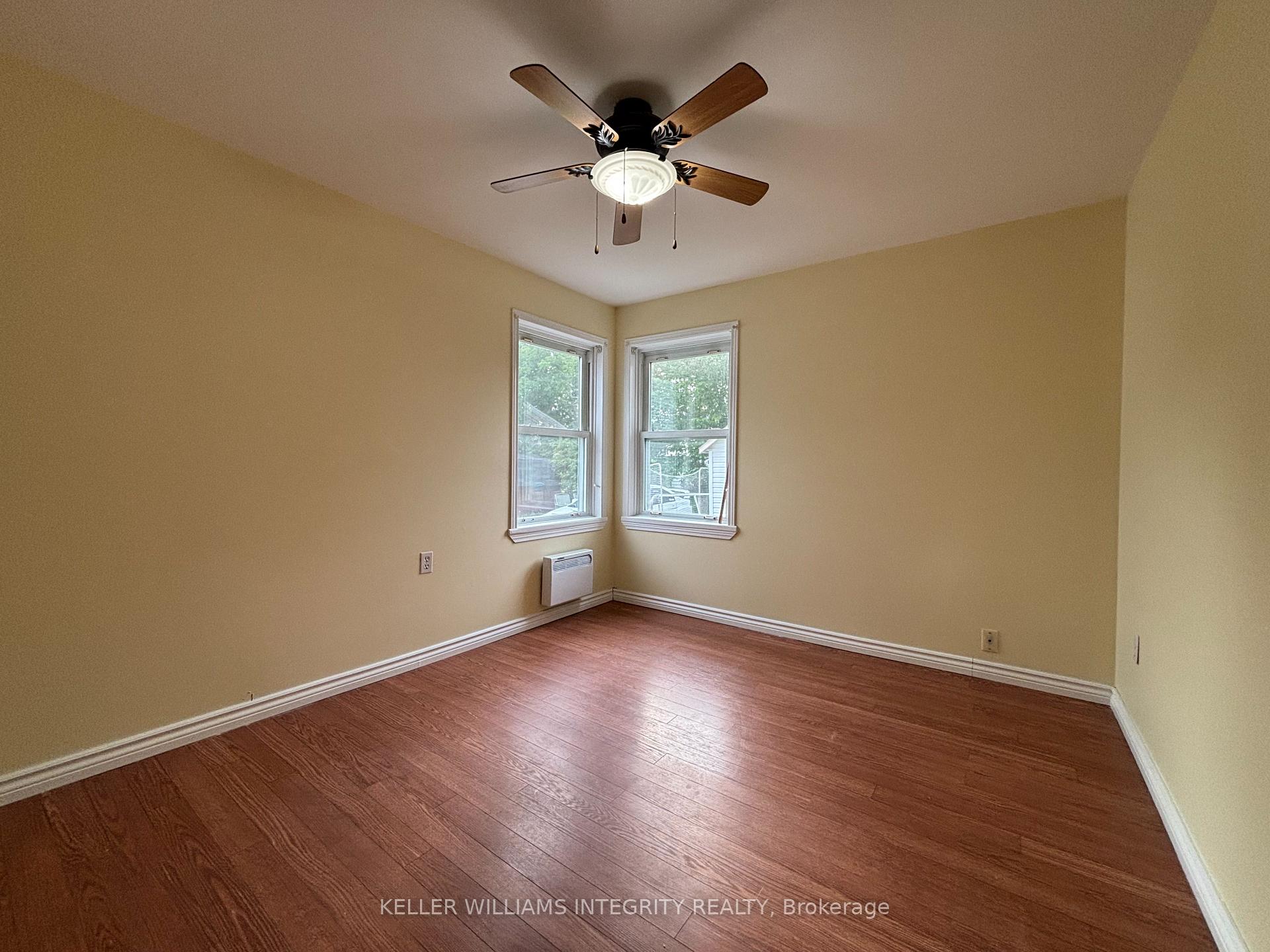 Photo 11 of 158 Cameron Avenue, Renfrew — HOMEH