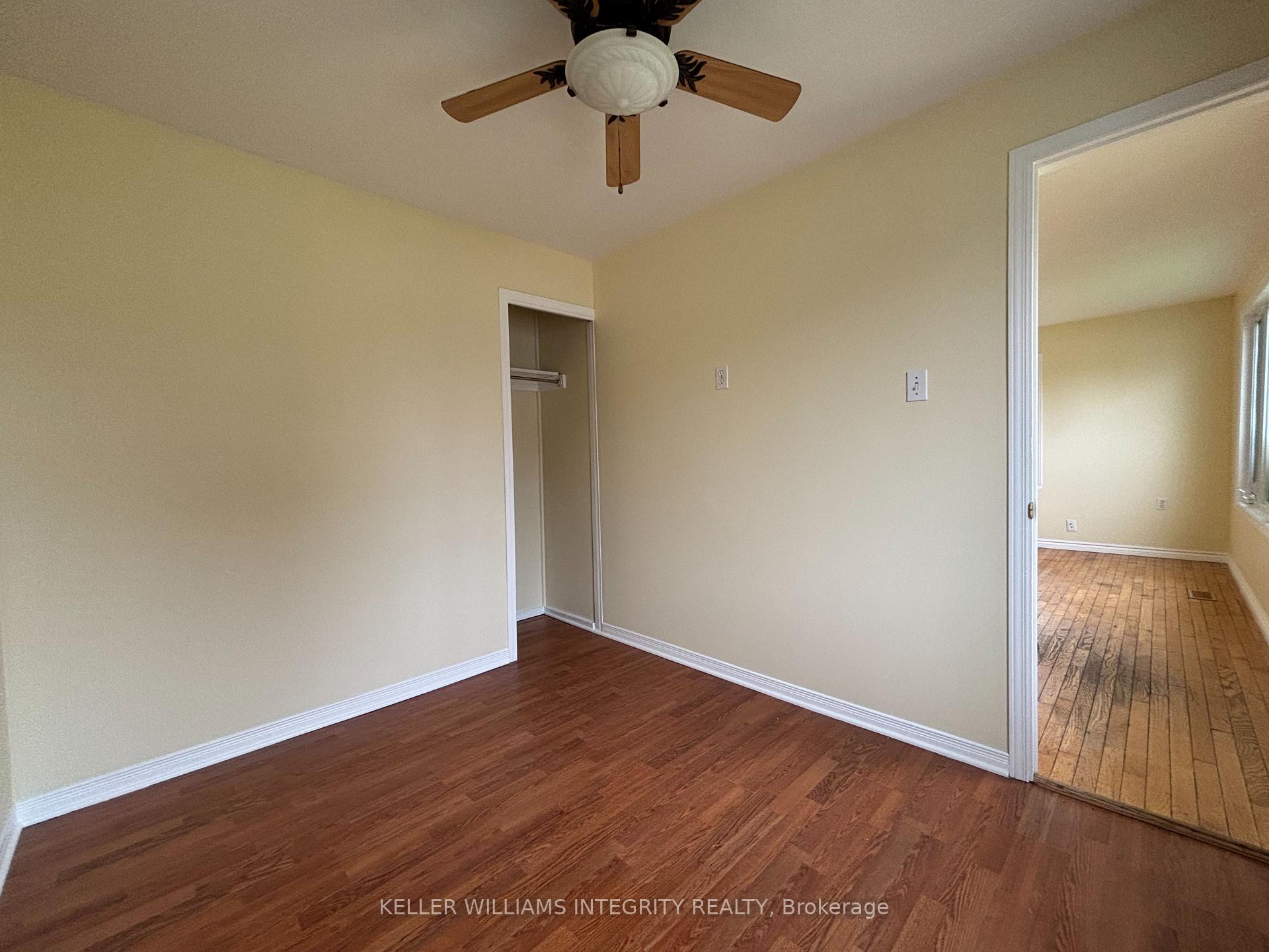 Photo 12 of 158 Cameron Avenue, Renfrew — HOMEH
