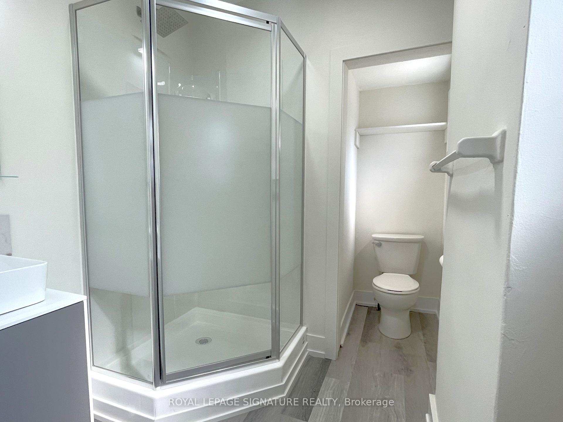 Photo 16 of Unit Main, 167 Barker Avenue, Toronto, Woodbine-Lumsden — HOMEH