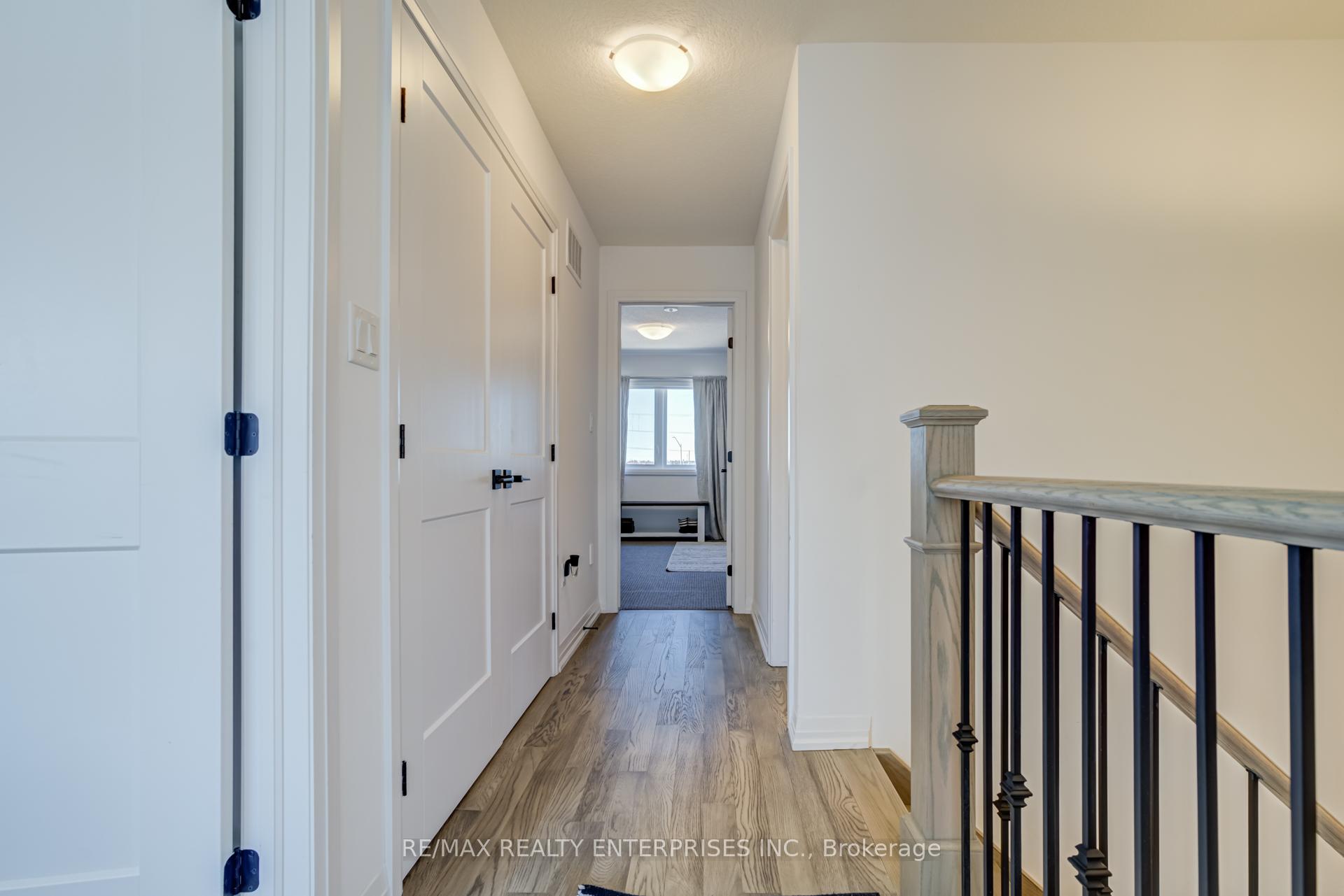 Photo 20 of Unit 2, 61 Soho Street, Hamilton, Stoney Creek — HOMEH