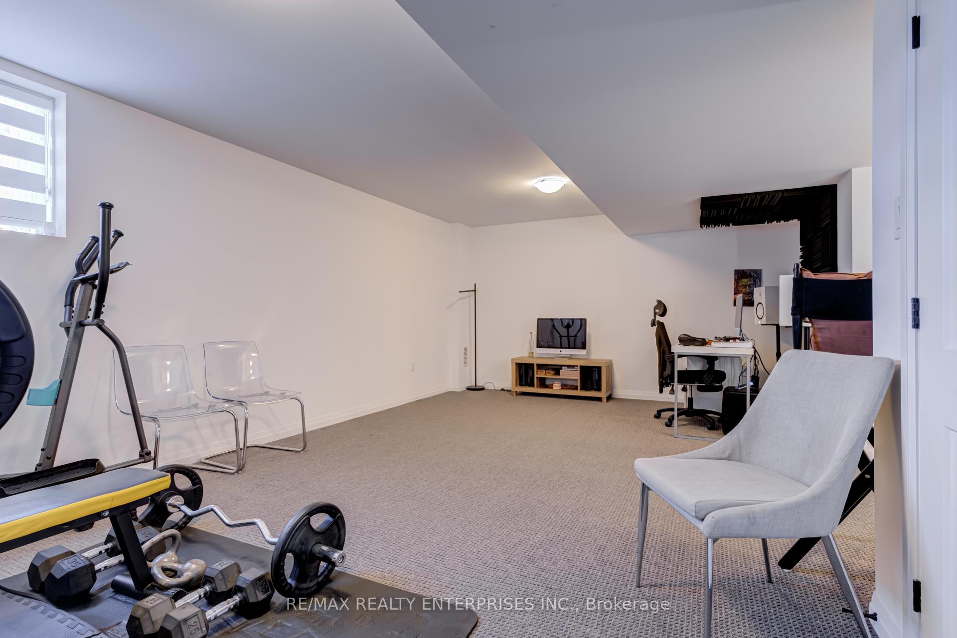 Photo 40 of Unit 2, 61 Soho Street, Hamilton, Stoney Creek — HOMEH