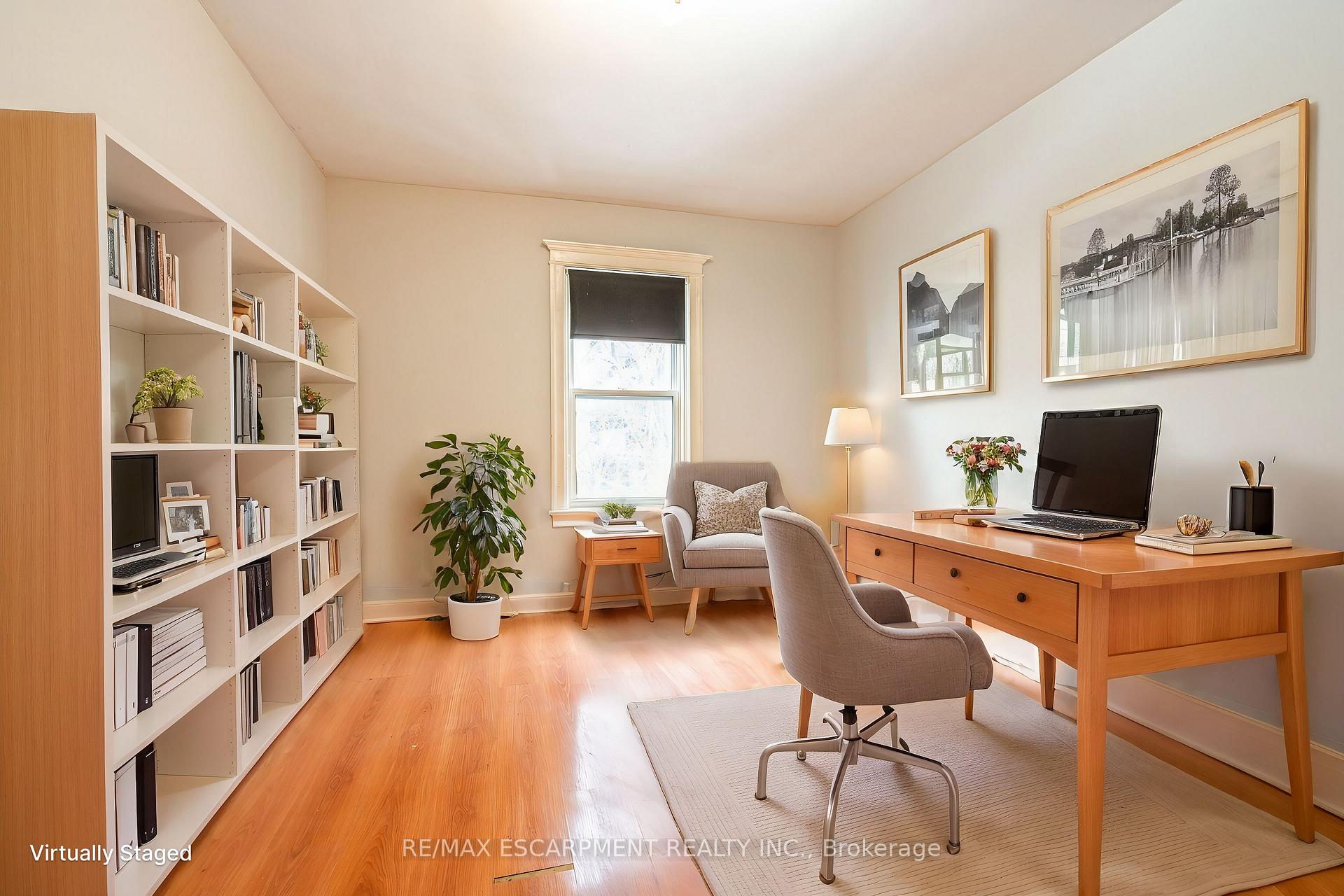 Photo 5 of Unit UPPER, 255 John Street S, Hamilton, Corktown — HOMEH