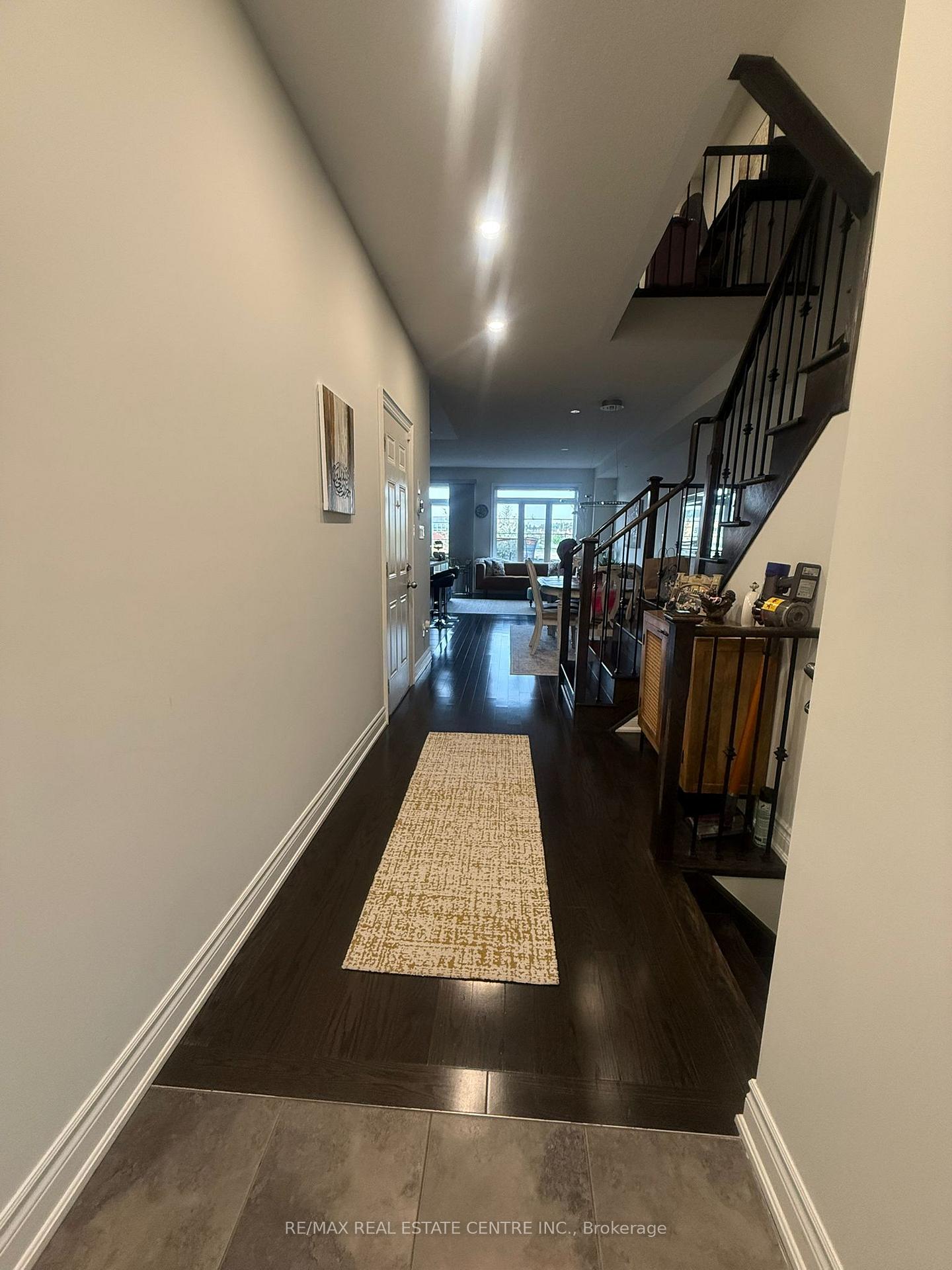 Photo 24 of 4 Little Britain Crescent, Brampton, Bram West — HOMEH
