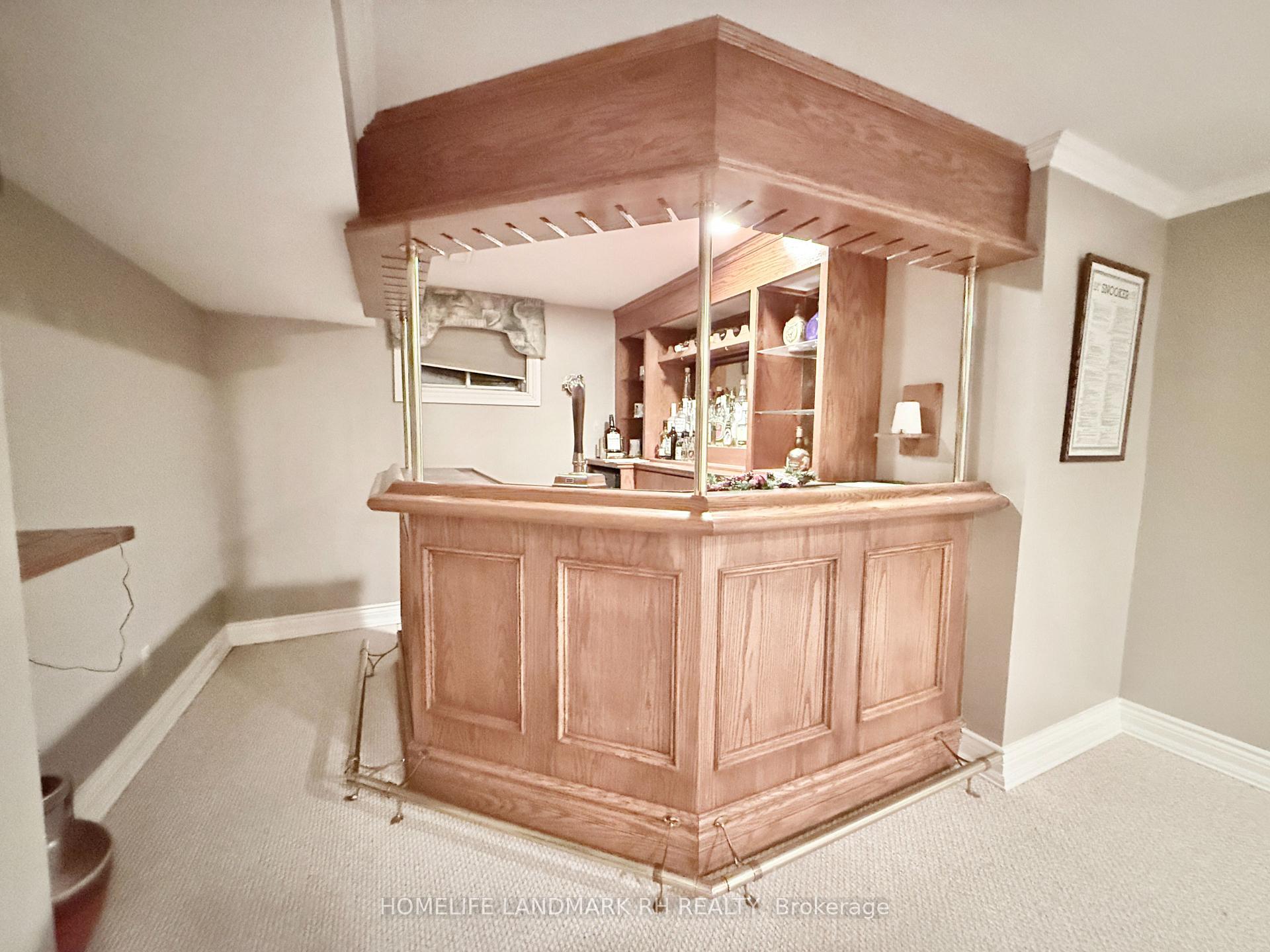 Photo 23 of 10 Montgomery Court, Markham, Buttonville — HOMEH