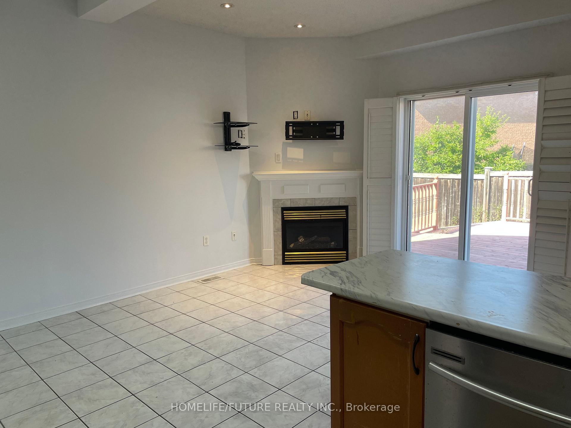 Photo 10 of 78 Jack Monkman Crescent, Markham, Cedarwood — HOMEH