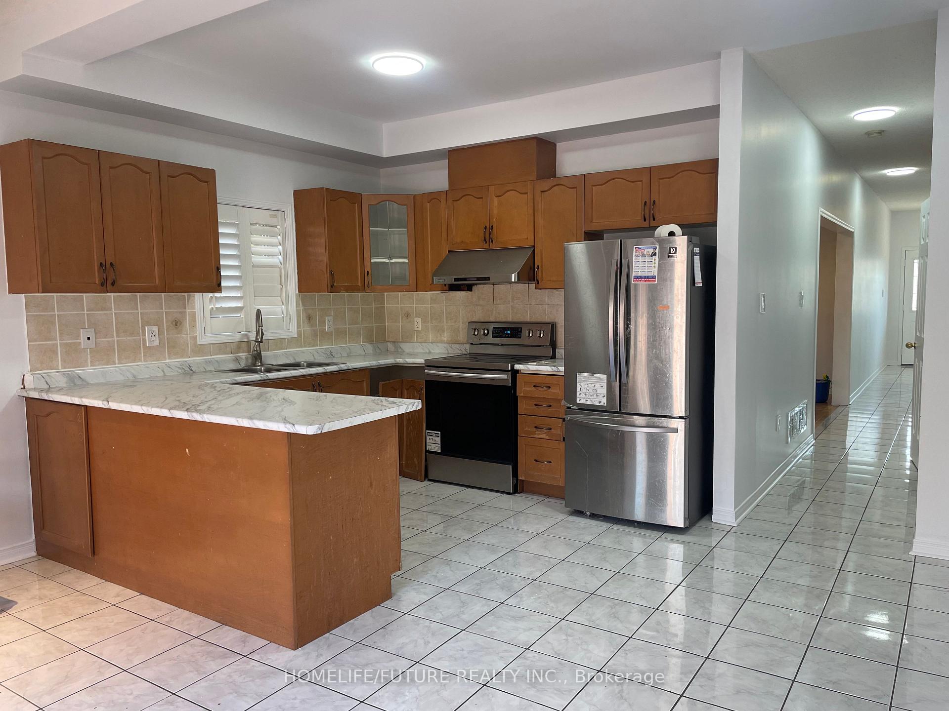 Photo 7 of 78 Jack Monkman Crescent, Markham, Cedarwood — HOMEH