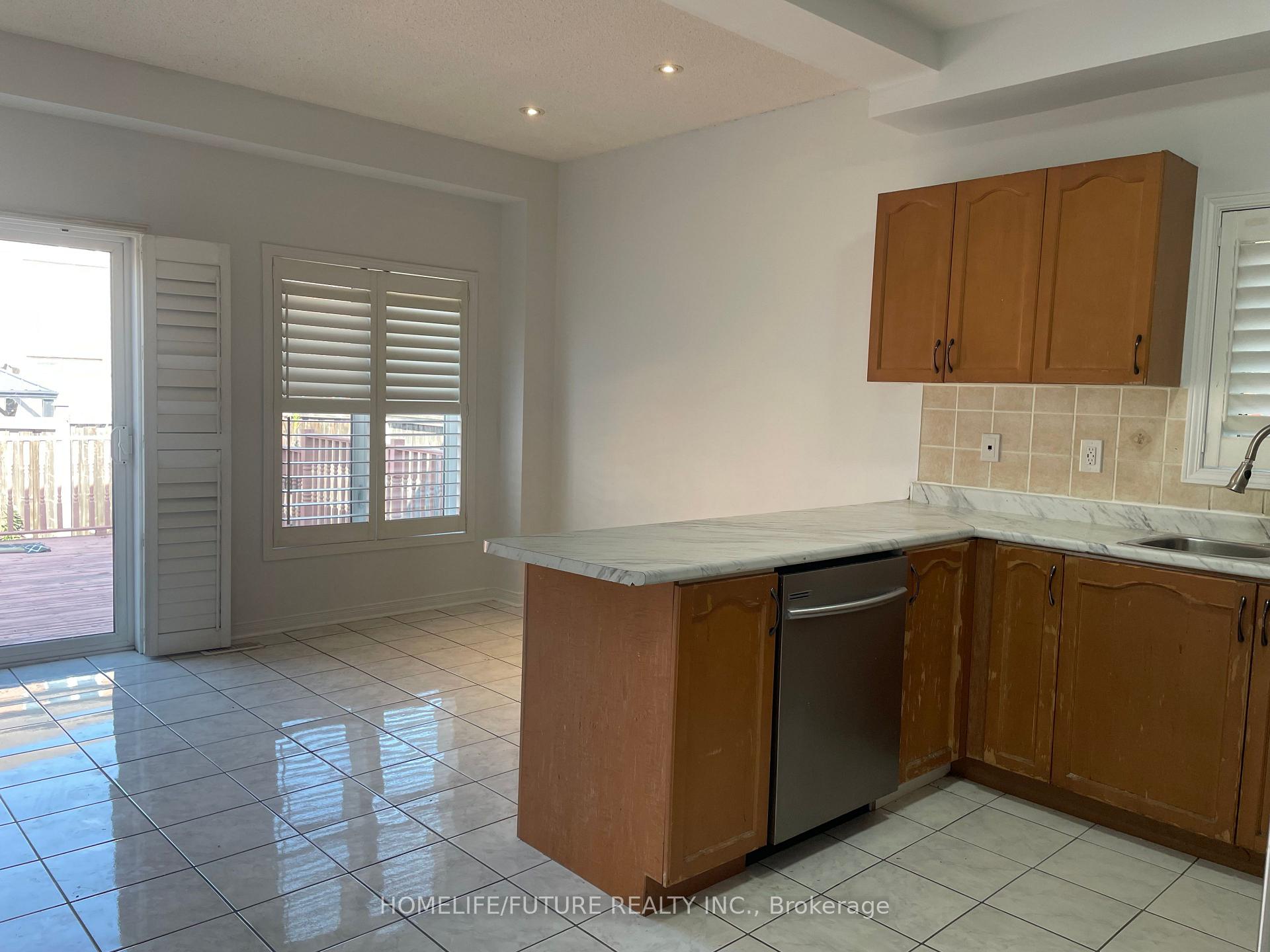 Photo 12 of 78 Jack Monkman Crescent, Markham, Cedarwood — HOMEH