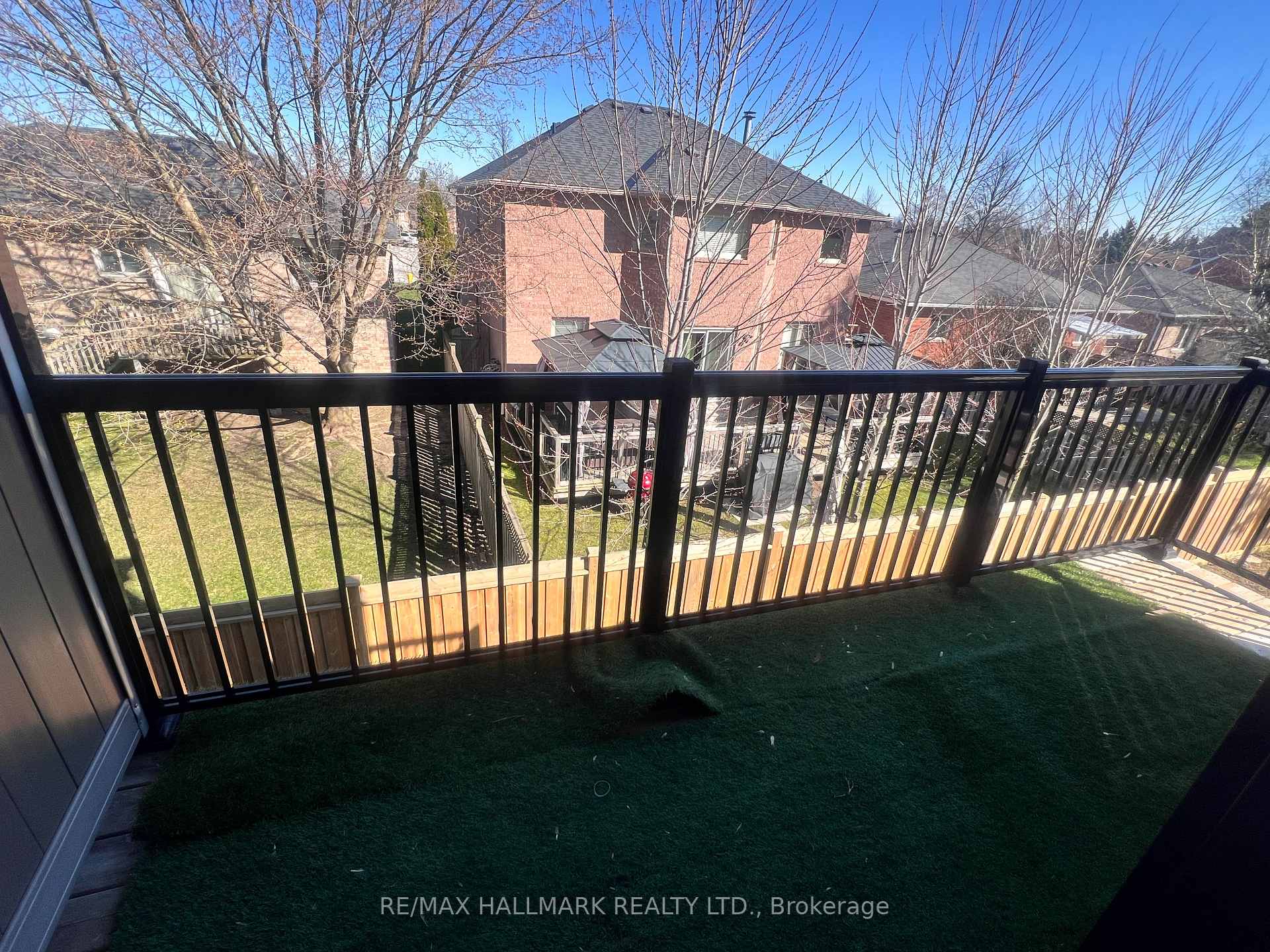 Photo 10 of Unit 18, 540 Essa Road, Barrie, Holly — HOMEH