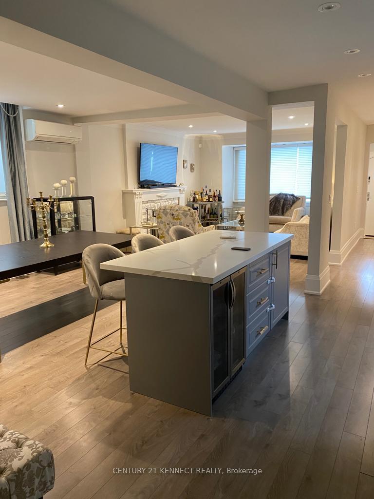 Photo 6 of 524 Castlefield Avenue, Toronto, Forest Hill North — HOMEH