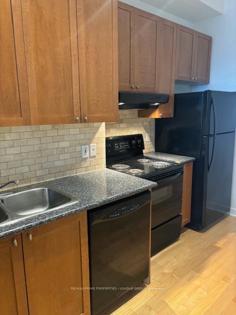 Photo 4 of 1105 Dundas Street E, Toronto, South Riverdale — HOMEH