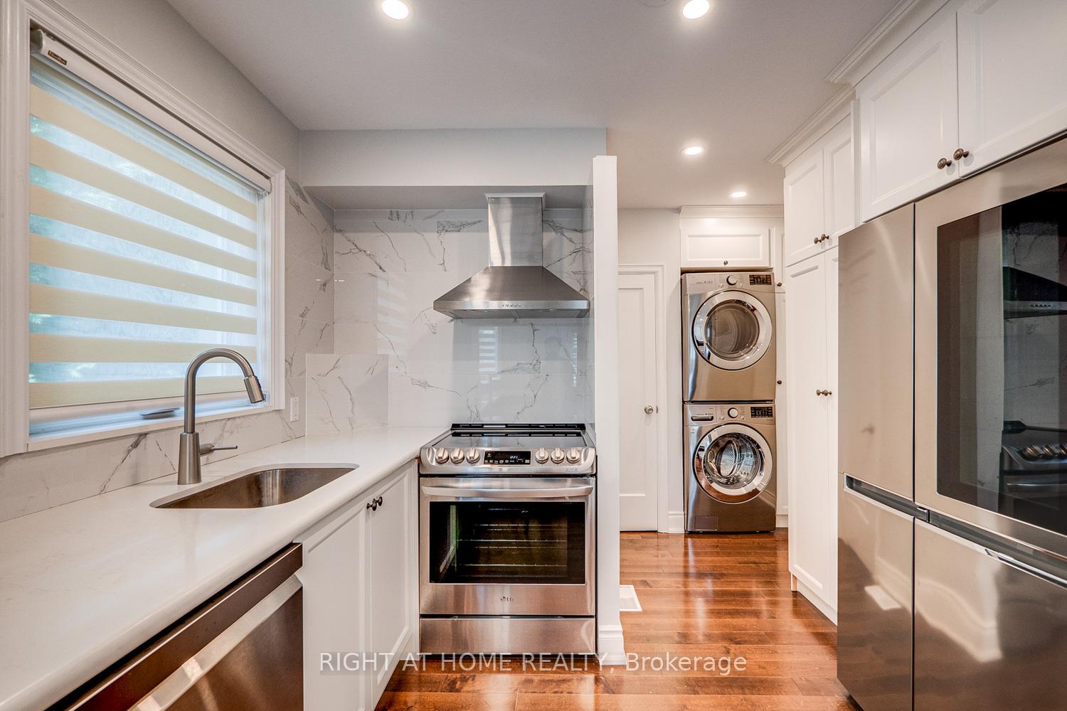 Photo 12 of 76 Caribou Road E, Toronto, Bedford Park-Nortown — HOMEH