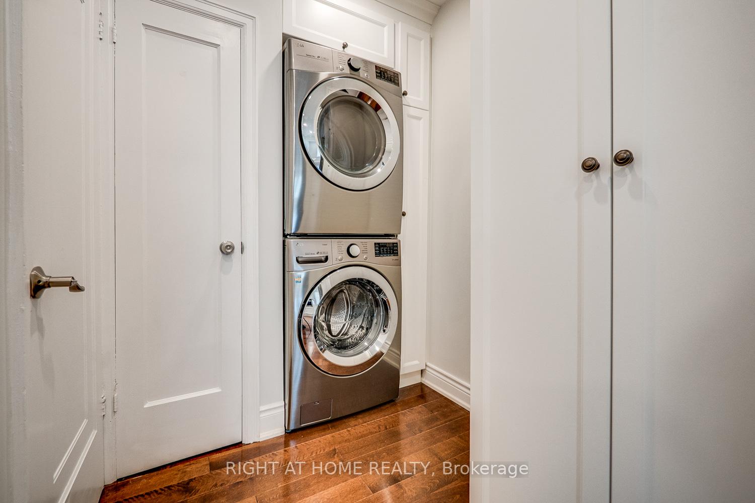 Photo 16 of 76 Caribou Road E, Toronto, Bedford Park-Nortown — HOMEH