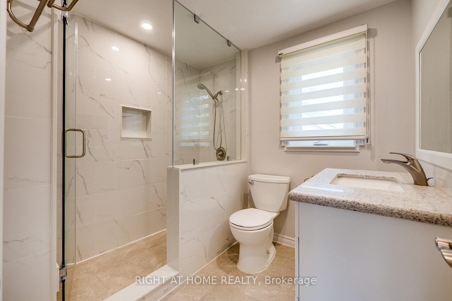 Photo 26 of 76 Caribou Road E, Toronto, Bedford Park-Nortown — HOMEH