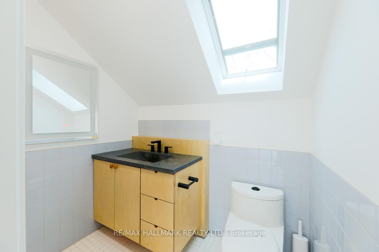 Photo 20 of Unit Main & Upper, 370 Sackville Street, Toronto, Cabbagetown-South St. James Town — HOMEH