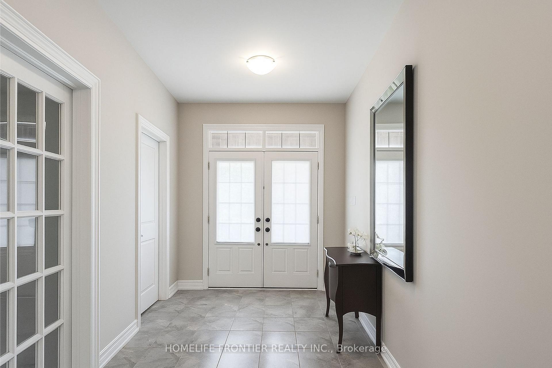 Photo 3 of 2063 Webster Boulevard, Innisfil, Alcona — HOMEH