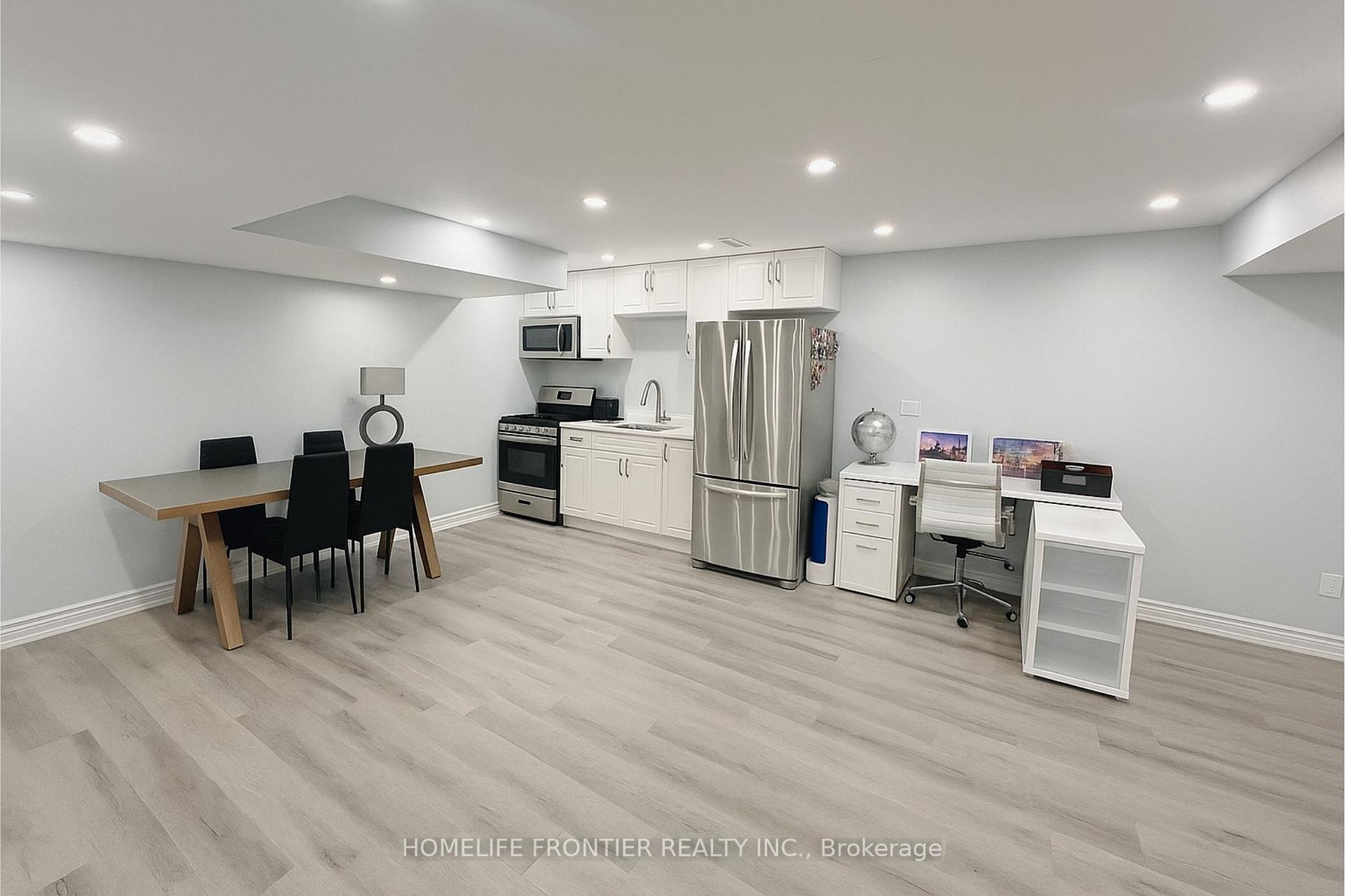 Photo 15 of 2063 Webster Boulevard, Innisfil, Alcona — HOMEH