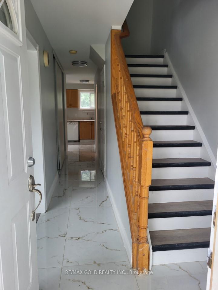 Photo 1 of 31 Seaborn Road, Brampton, Madoc — HOMEH