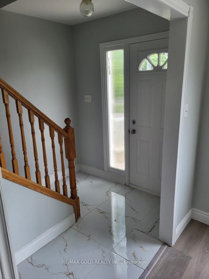Photo 19 of 31 Seaborn Road, Brampton, Madoc — HOMEH