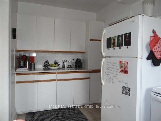 Photo 3 of Unit Main, 955 Avenue Road, Toronto, Forest Hill South — HOMEH