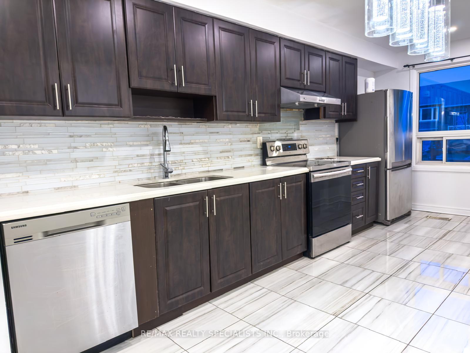 Photo 17 of Unit Upper, 369 Hansen Road, Brampton, Madoc — HOMEH