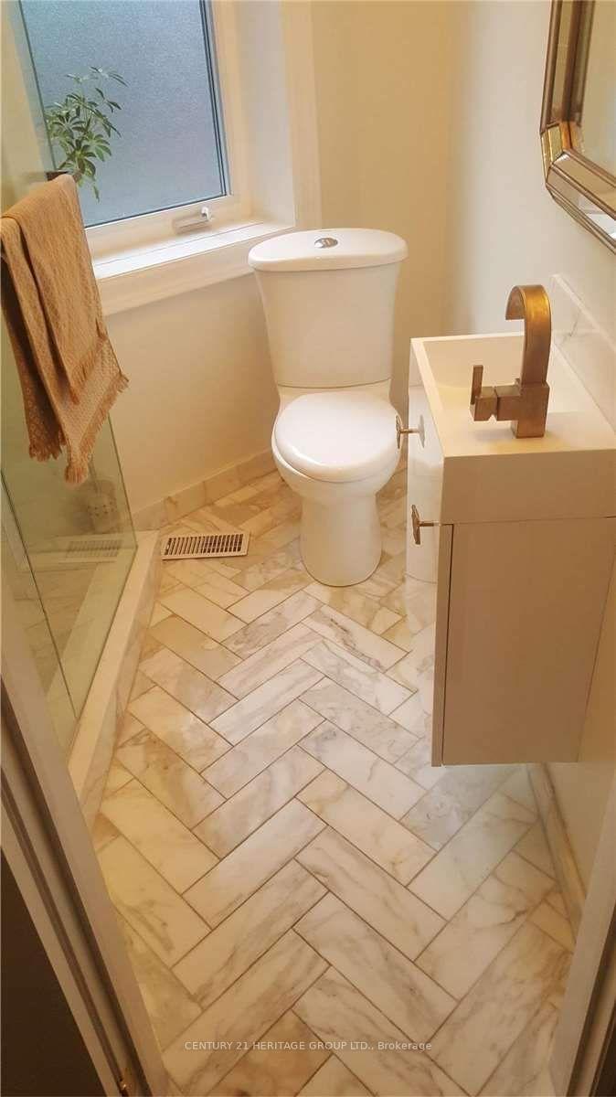 Photo 11 of Unit 1, 305 Mutual Street, Toronto, Church-Yonge Corridor — HOMEH