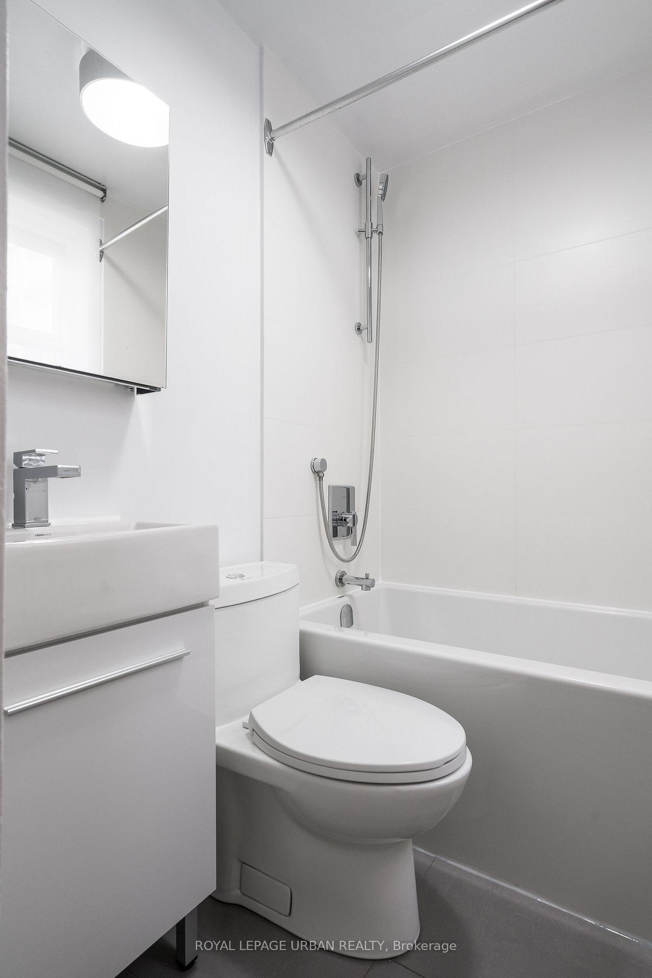 Photo 5 of Unit 212, 50 Gloucester Street, Toronto, Church-Yonge Corridor — HOMEH