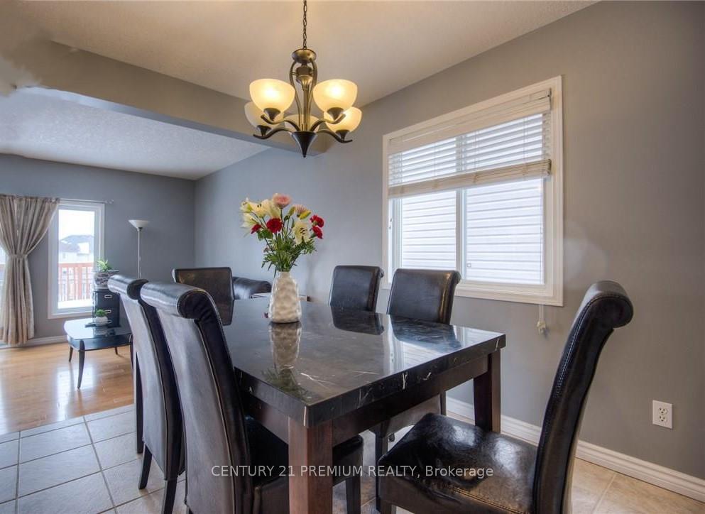 Photo 5 of 640 Activa Avenue, Kitchener — HOMEH