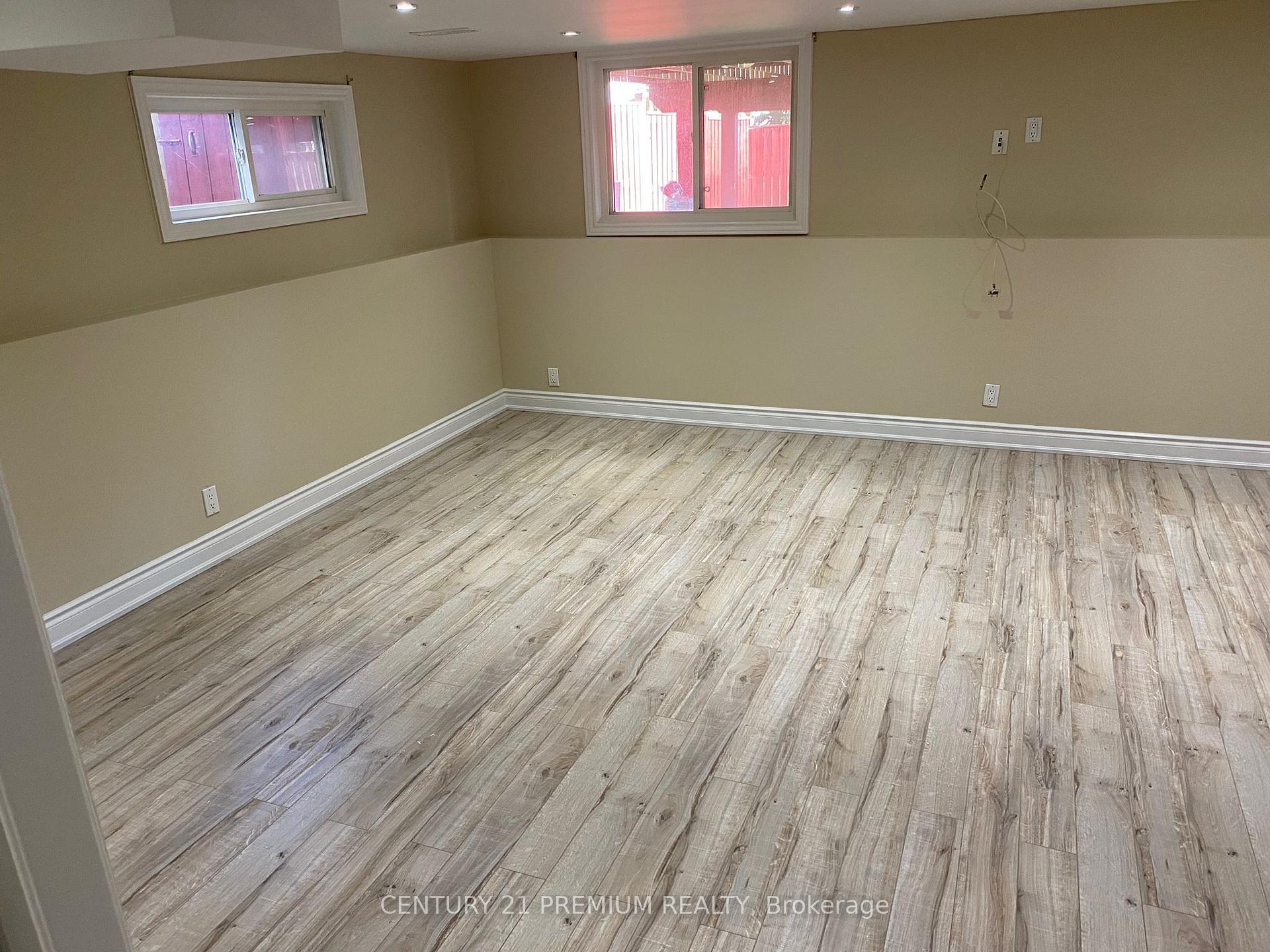 Photo 21 of 640 Activa Avenue, Kitchener — HOMEH