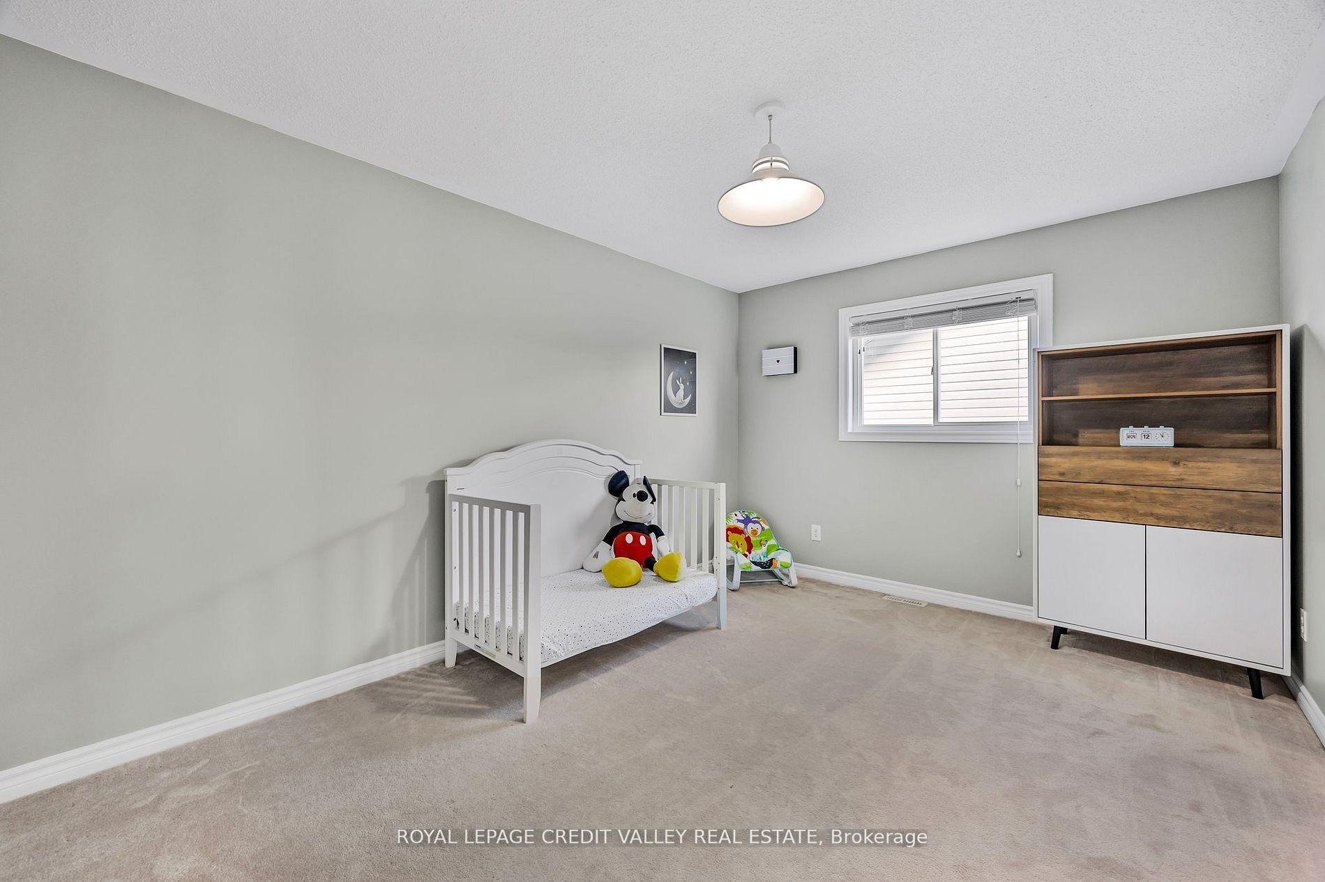 Photo 32 of 157 Succession Crescent, Barrie, Innis-Shore — HOMEH