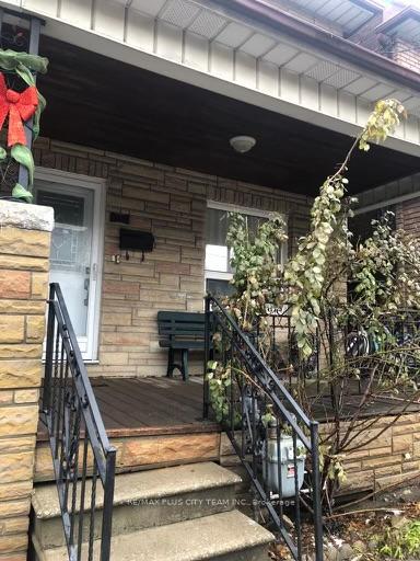 Photo 1 of Unit 2nd Flr, 580 Dufferin Street, Toronto, Little Portugal — HOMEH