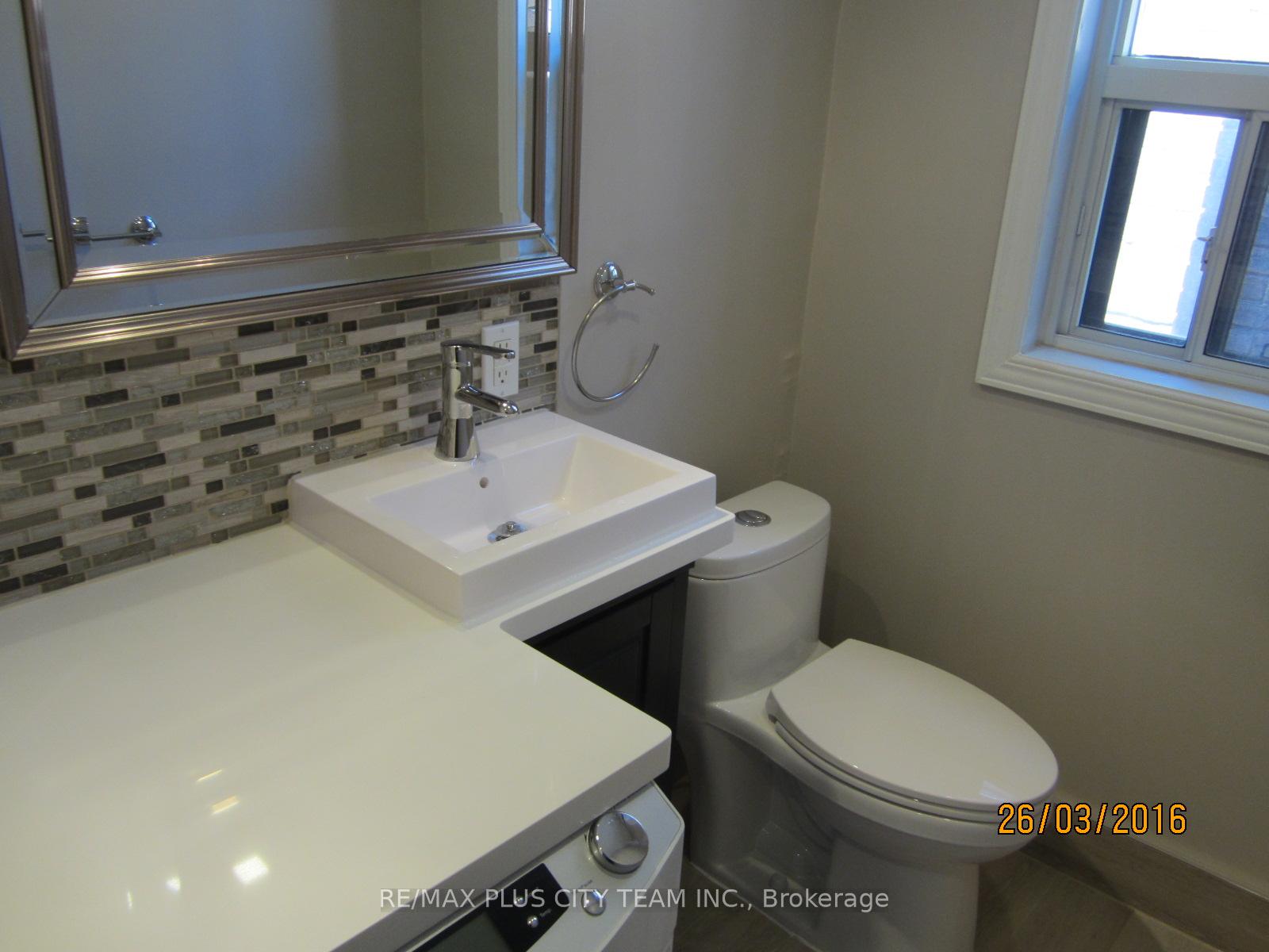 Photo 7 of Unit 2nd Flr, 580 Dufferin Street, Toronto, Little Portugal — HOMEH