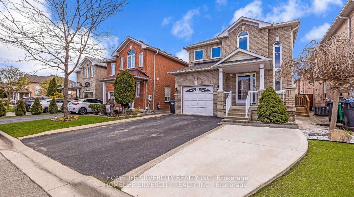 Photo 1 of 25 Oakmeadow Drive, Brampton, Fletcher's Meadow — HOMEH