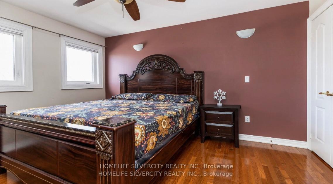 Photo 21 of 25 Oakmeadow Drive, Brampton, Fletcher's Meadow — HOMEH