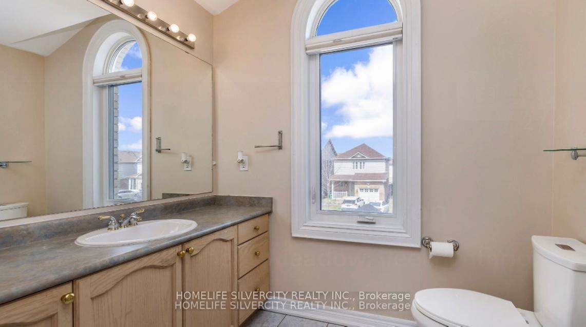 Photo 25 of 25 Oakmeadow Drive, Brampton, Fletcher's Meadow — HOMEH