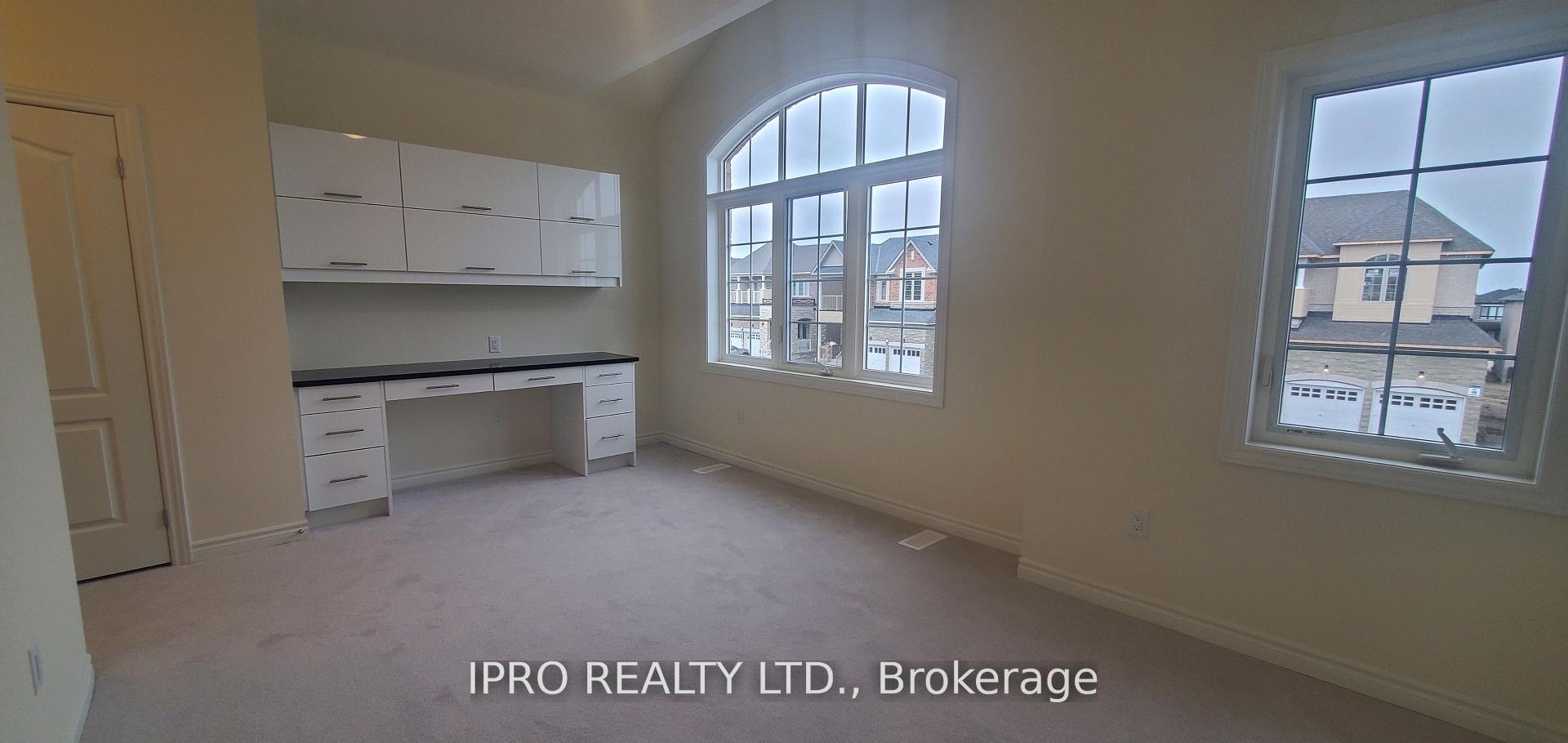 Photo 19 of 10 Northern Breeze Crescent, Whitby, Rolling Acres — HOMEH