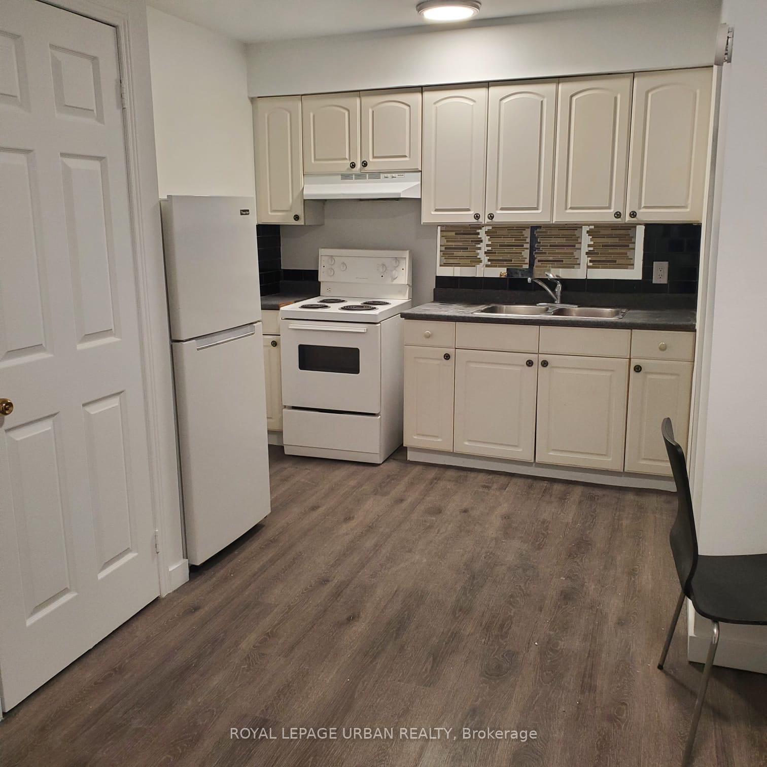 Photo 3 of Unit Unit B, 709 Danforth Avenue, Toronto, Blake-Jones — HOMEH