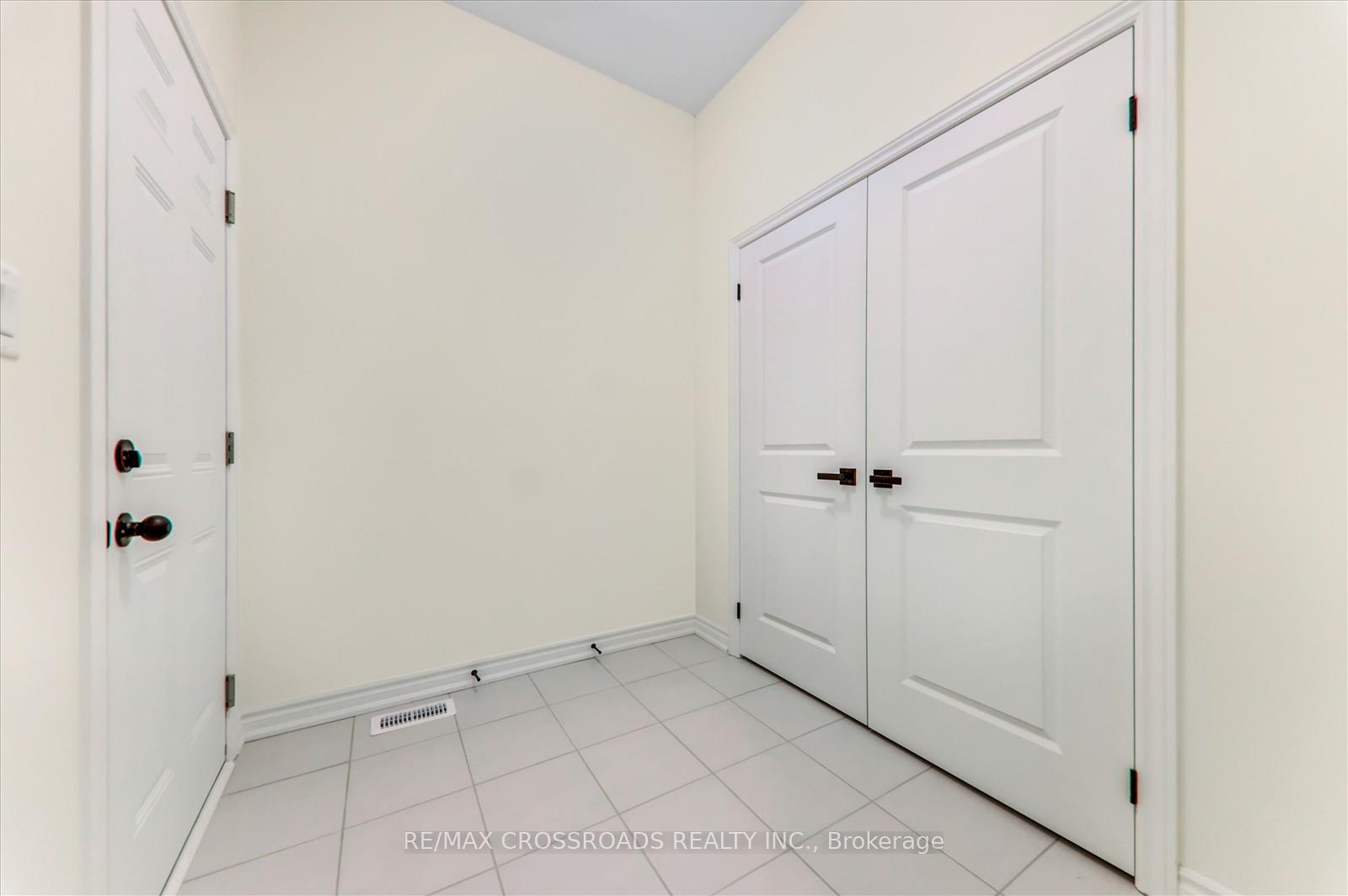 Photo 14 of 3187 Blazing Star Avenue, Pickering, Rural Pickering — HOMEH