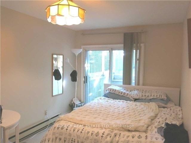 Photo 7 of Unit (B) - Lower, 33 Lorindale Avenue, Toronto, Lawrence Park North — HOMEH