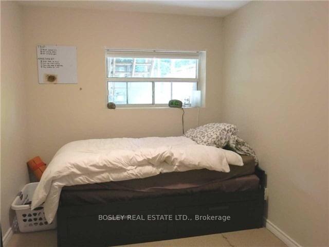 Photo 10 of Unit (B) - Lower, 33 Lorindale Avenue, Toronto, Lawrence Park North — HOMEH